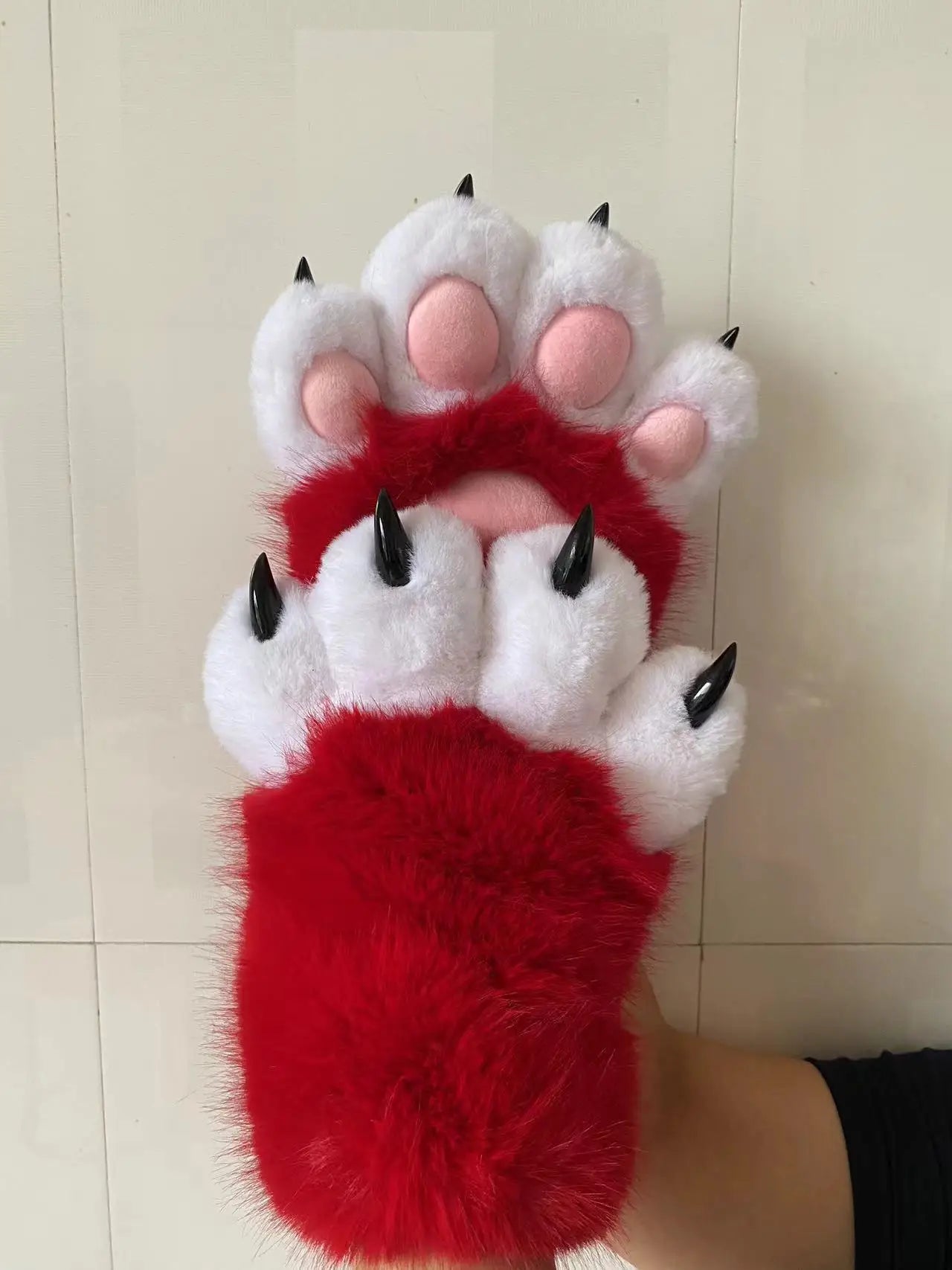 Furry Paw Gloves, Animal Cosplay Claws with Nails, Cute Plush Cat Paw Gloves for Costume